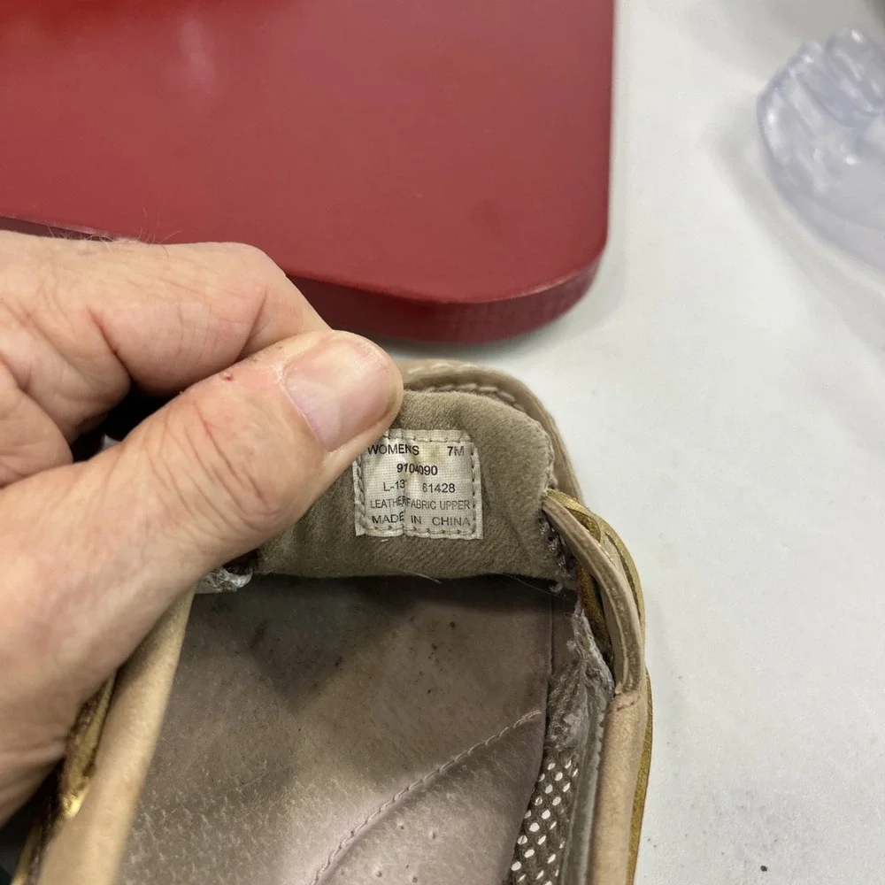 Sperry Womens Authentic Original 9104090 Metallic Gold Trim Boat Shoes Size 7‎
